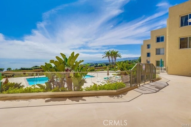 Building Photo - 3200 La Rotonda Dr