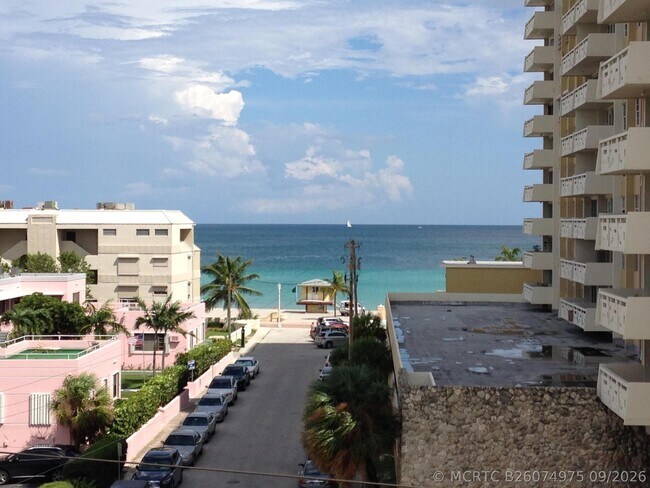 Building Photo - 3200 N Ocean Dr
