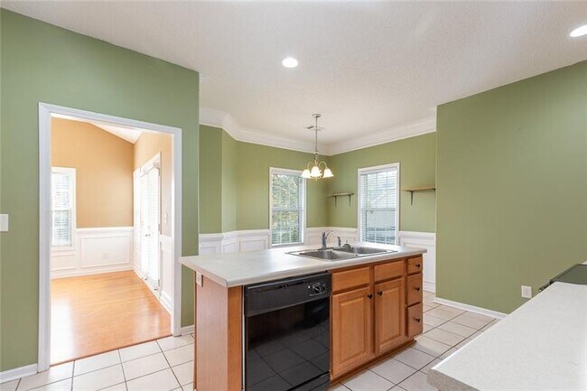 Building Photo - 300 McKendree Ct