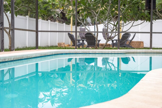 Building Photo - 9605 129th Ave