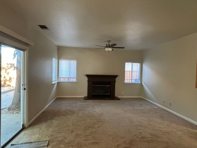 Building Photo - 5021 Chaparral Ct