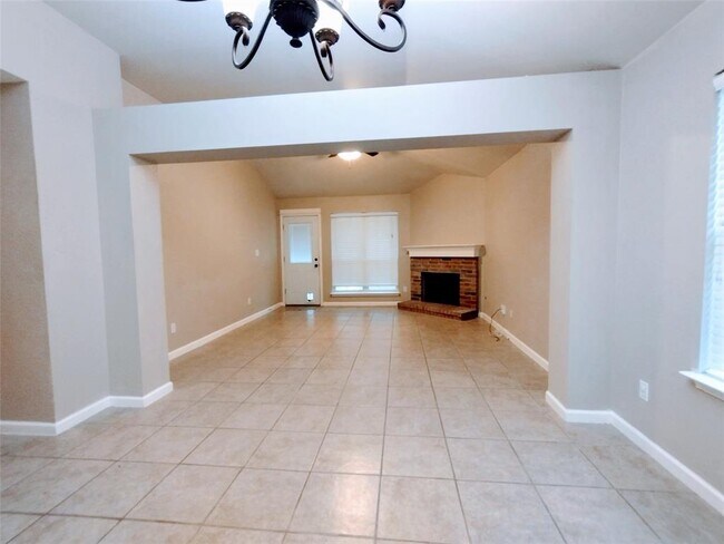 Building Photo - 209 Antietam Dr