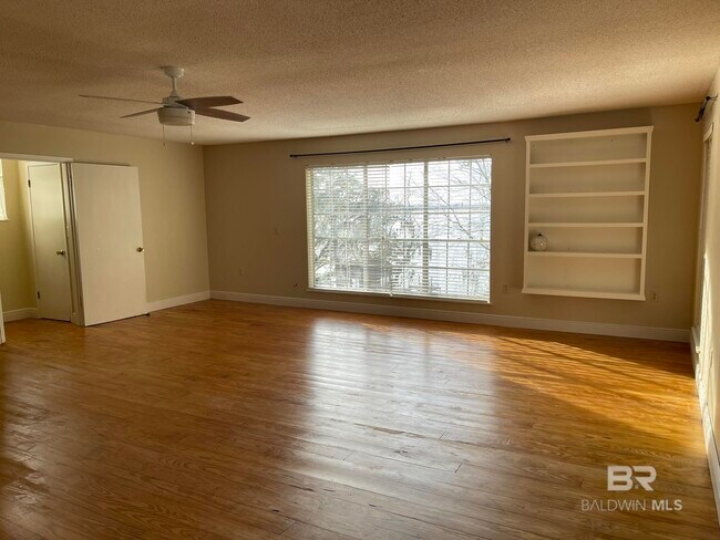 Building Photo - 6621 Purvis Rd