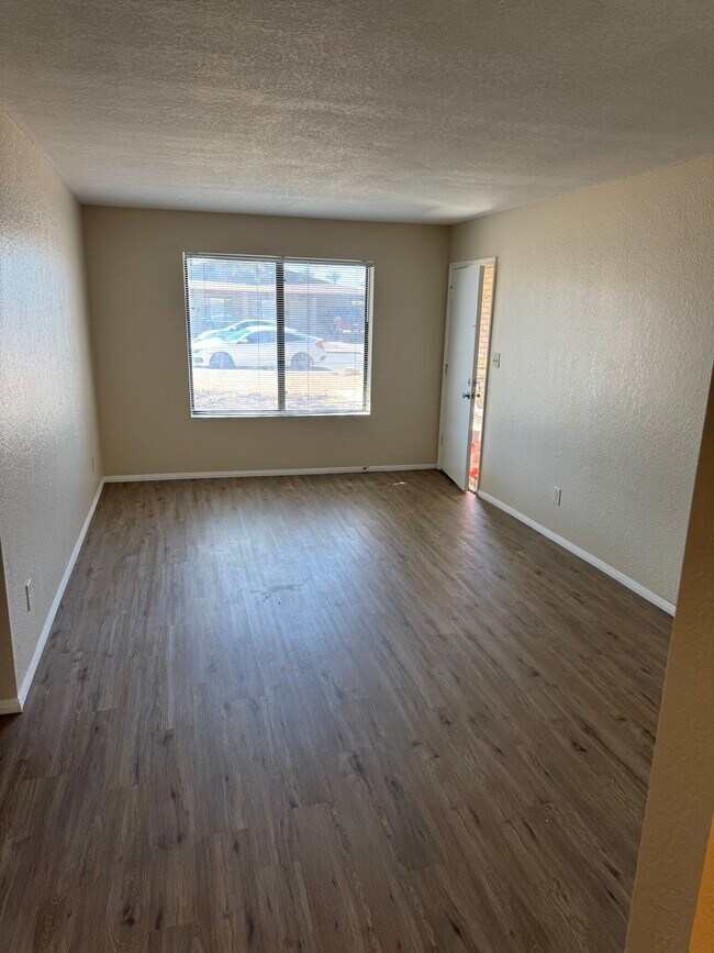 Building Photo - 4612 E Camino St