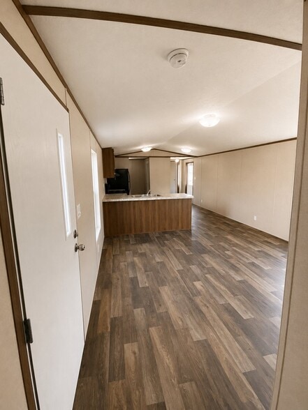 Building Photo - 2601 Leary Ln