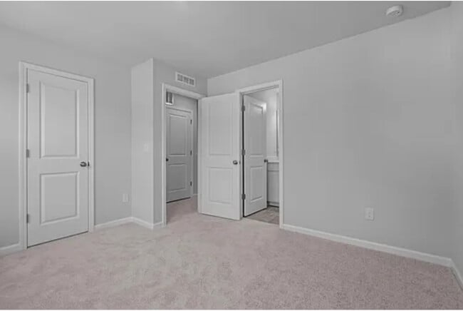 Building Photo - 183 Ivy Vine Wy