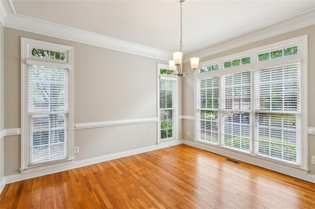 Building Photo - 3504 Ivy Manor Rd SE