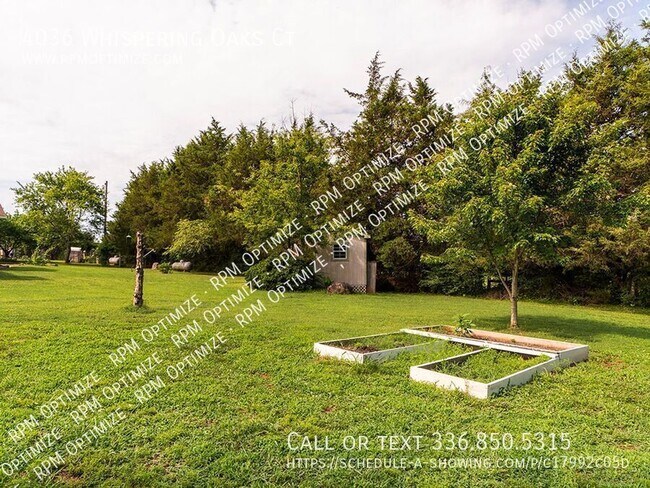 Building Photo - 4036 Whispering Oaks Ct