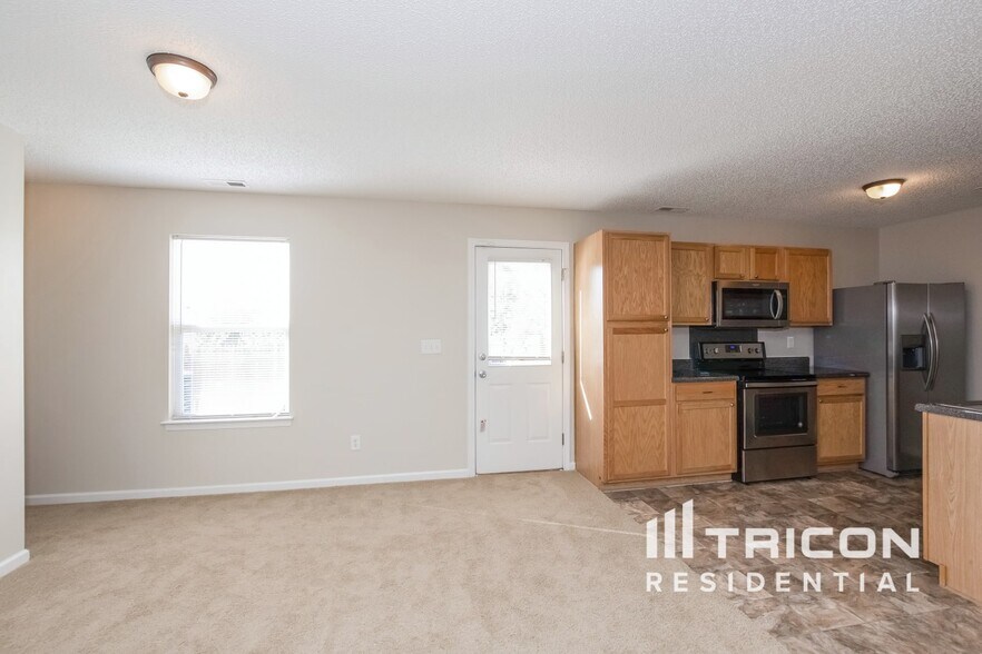 Building Photo - 8810 Michaw Ct