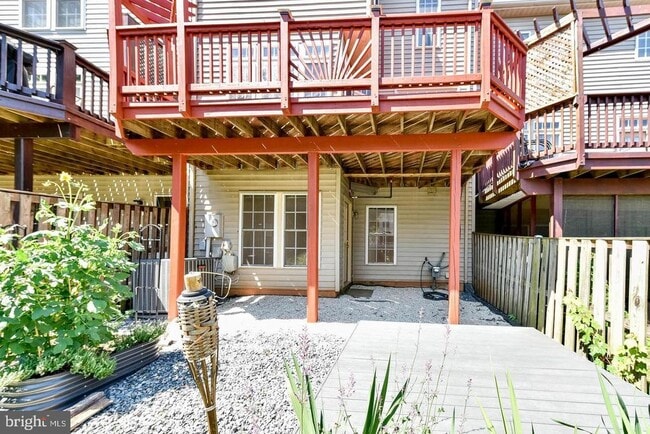 Building Photo - 14422 Fowlers Mill Dr