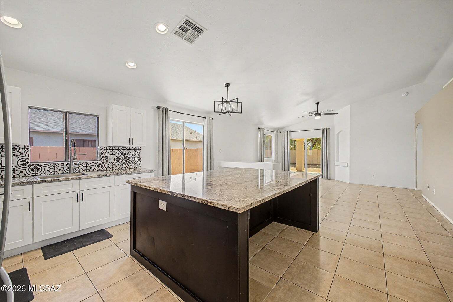 Building Photo - 3735 W Fitzwater Ct