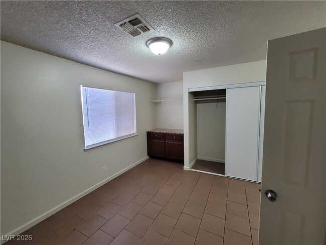 Building Photo - 3908 Montebello Ave