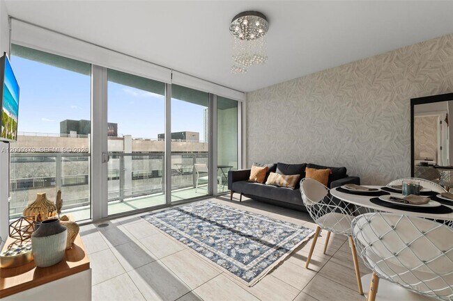 Building Photo - 3900 Biscayne Blvd