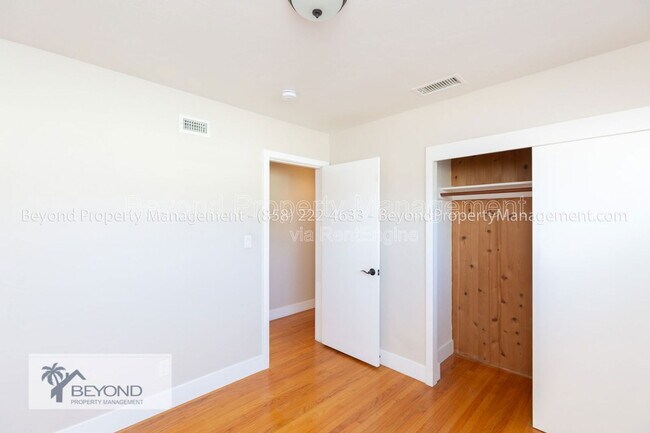 Building Photo - 2626 Greyling Dr