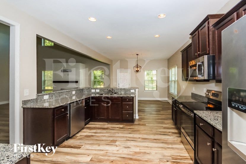 Building Photo - 321 Tall Wheat Lane