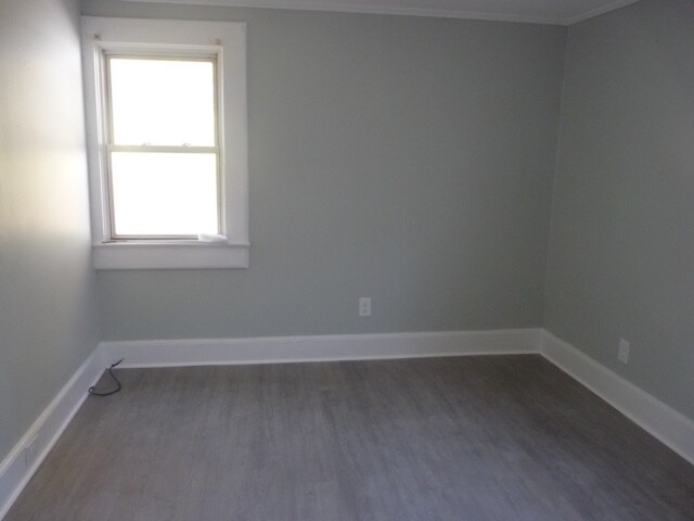 Building Photo - 105 Francis St