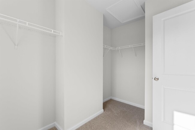 Building Photo - 162 Villa Grande St
