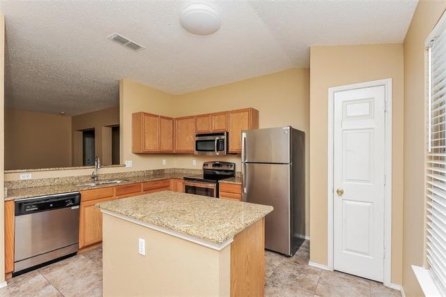 Building Photo - 7928 Hidden Brook Dr