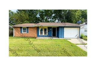 Building Photo - WEST SIDE 3 BEDROOM RANCH AVAILABLE NOW!