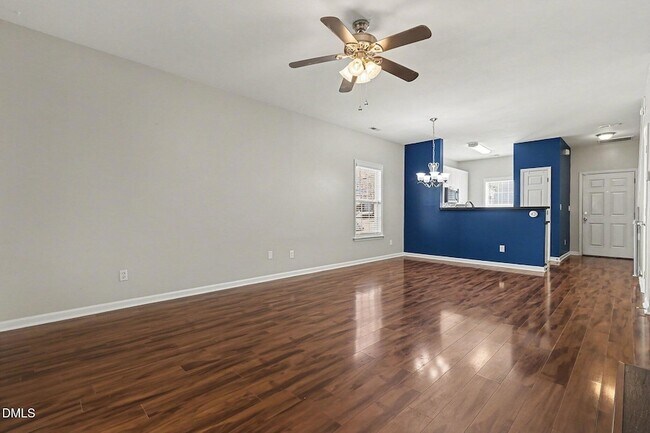 Building Photo - 233 Woodson Dr