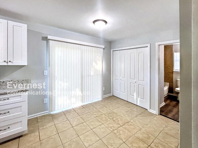 Building Photo - 4632 Captain Jack Cir