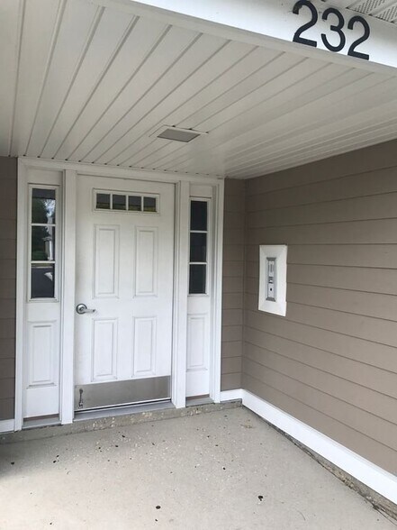 Building Photo - 232 Driftwood Ln