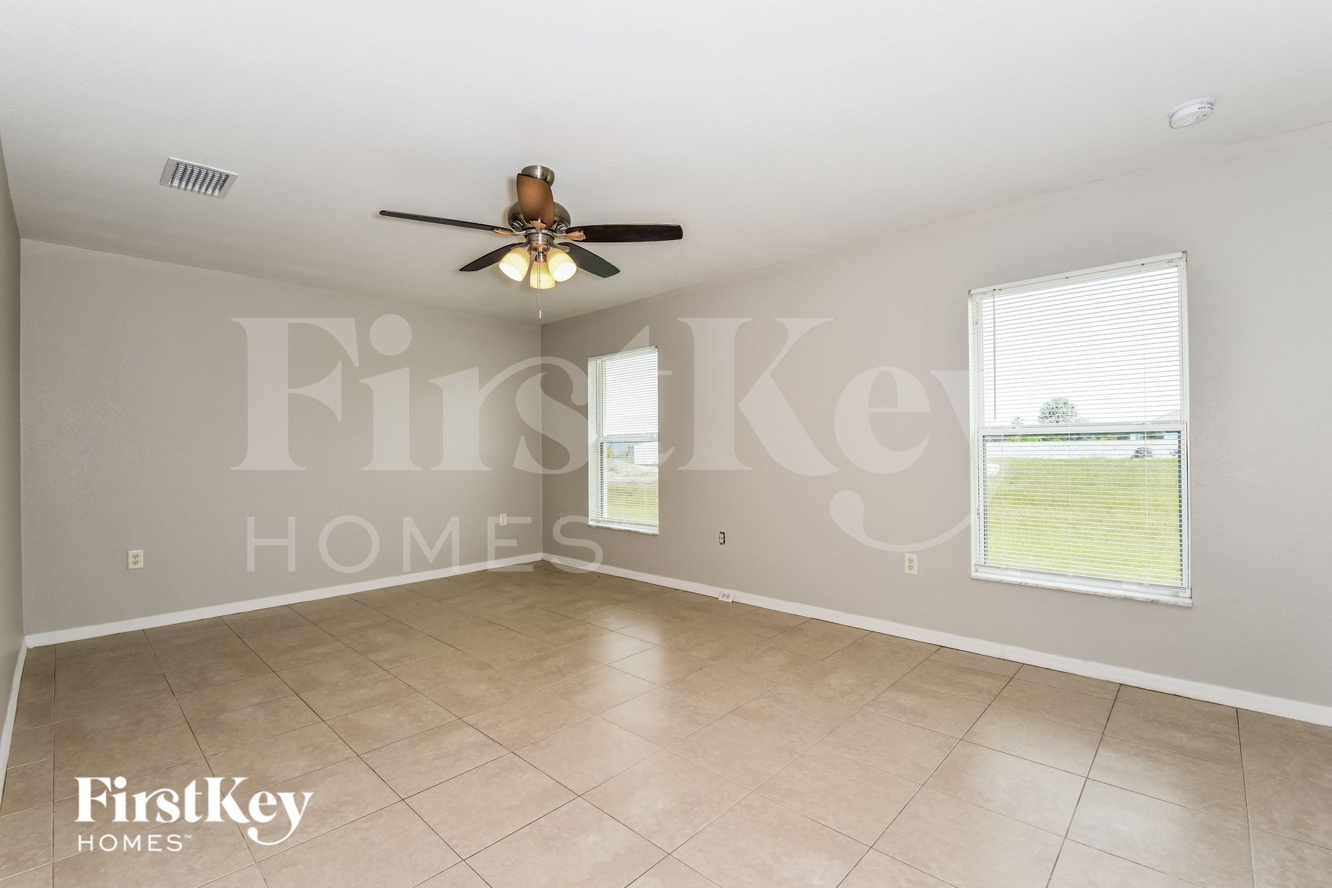 Building Photo - 507 NW 17th Terrace