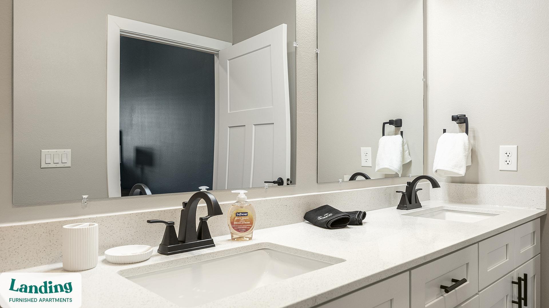 Building Photo - 2445 Estrella Pkwy