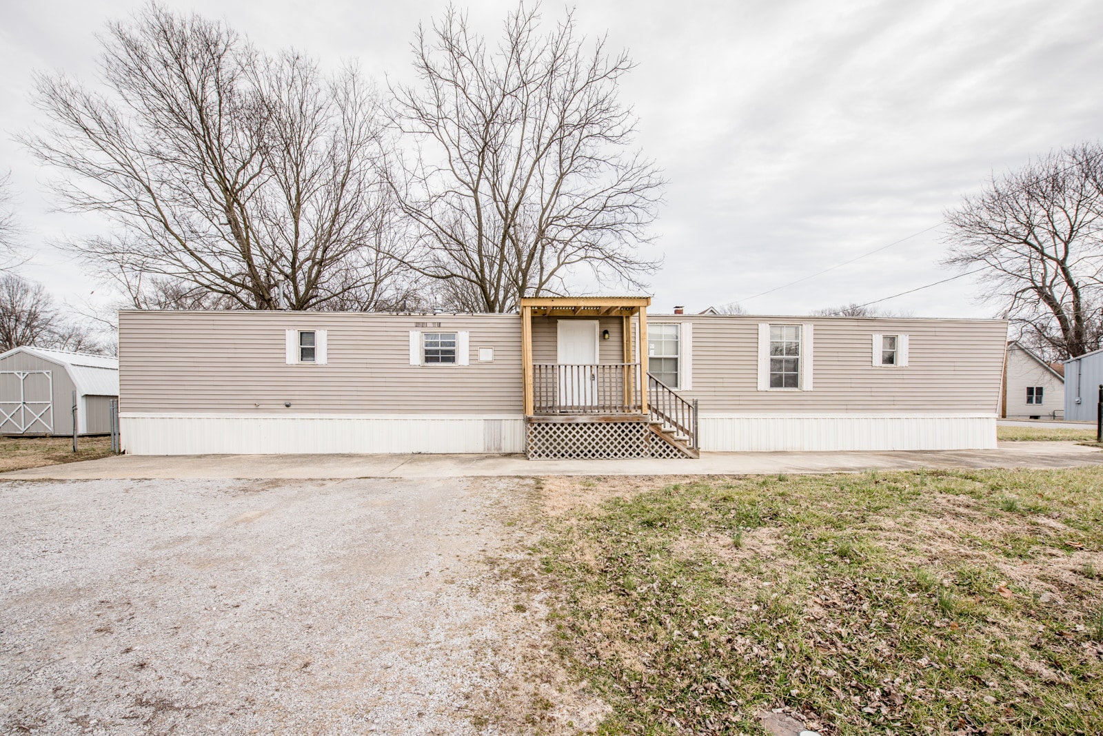 Building Photo - 607 S 11th St