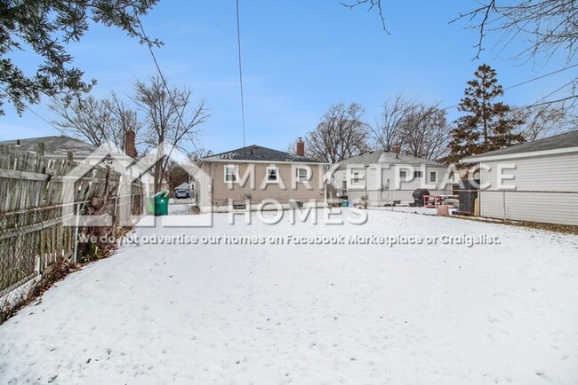 Building Photo - 22578 Raven Ave