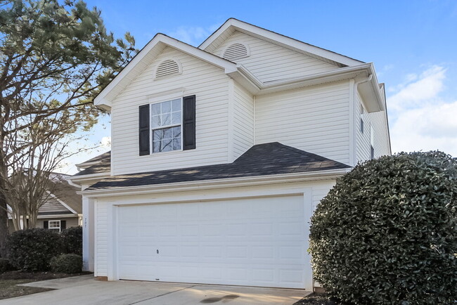 Building Photo - 707 Almora Dr