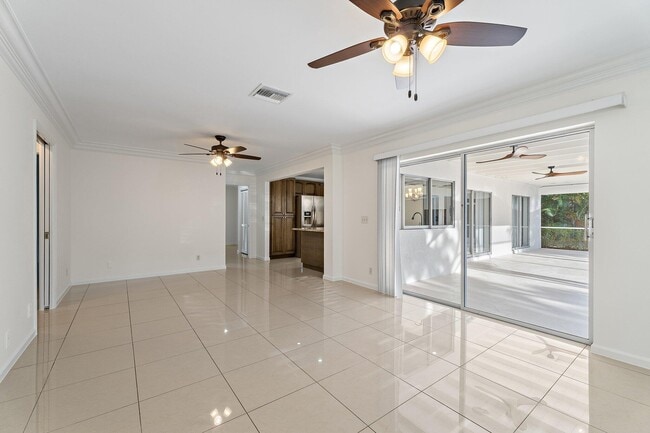 Building Photo - 18799 Rio Vista Dr