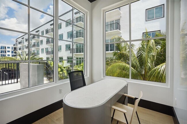 Building Photo - 2095 W Atlantic Ave