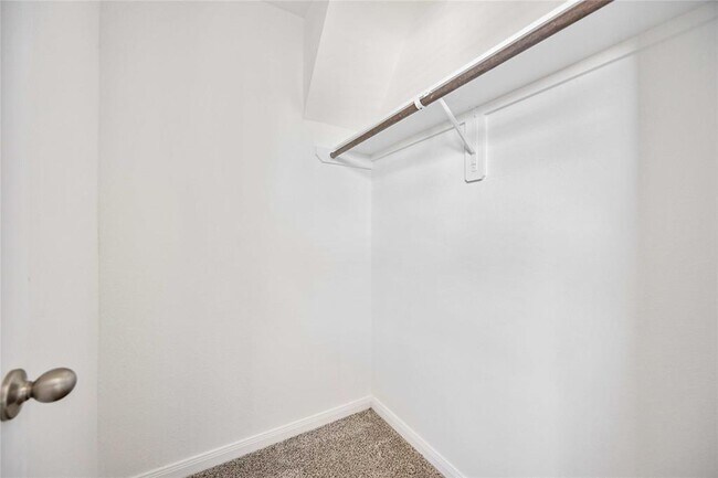 Building Photo - 16515 Jasmine Marie Pl