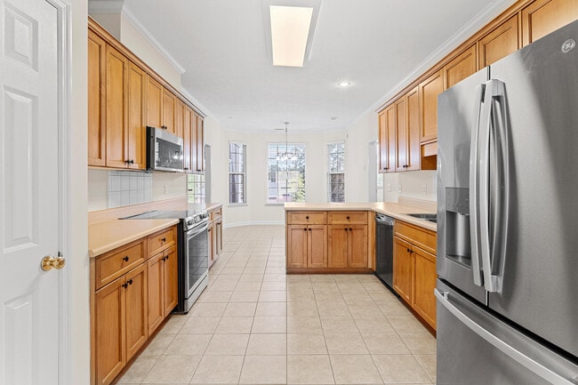 Building Photo - 619 Archard Dr