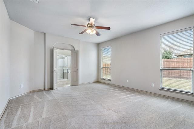 Building Photo - 649 Cattlemans Way