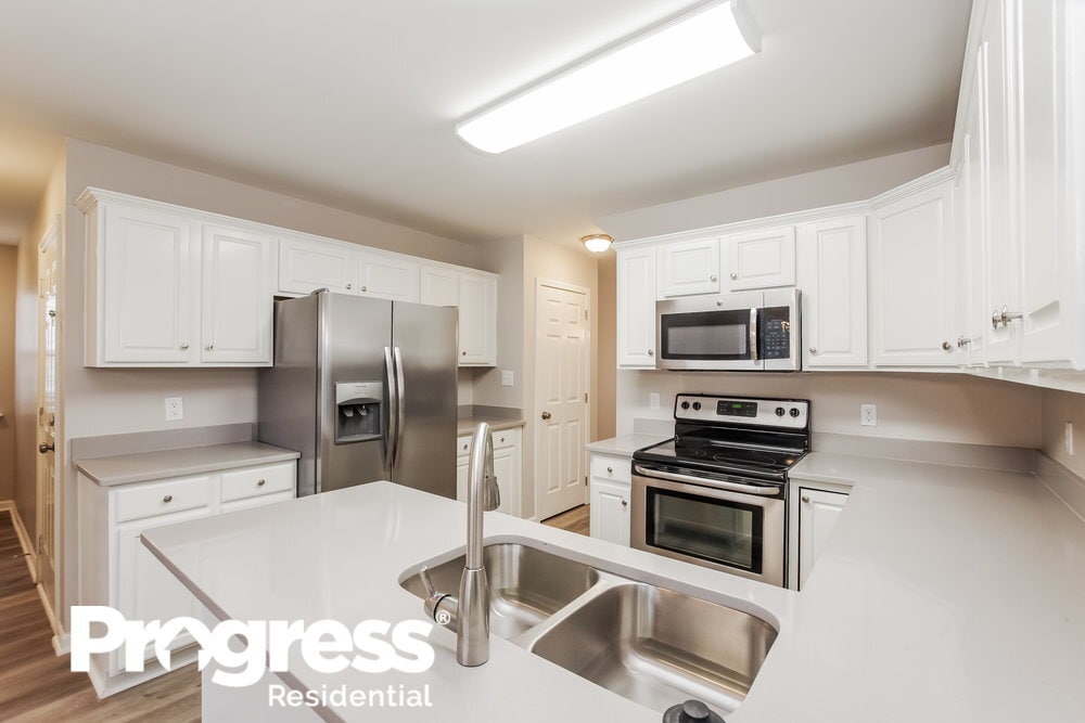 Building Photo - 6213 Spanish Moss Ln