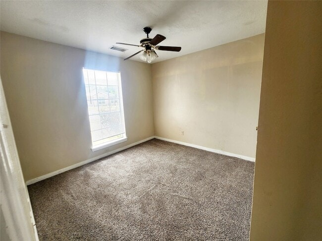 Building Photo - 19722 Ridge Falls Ct