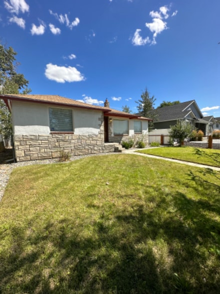 Building Photo - 4024 N Walnut St