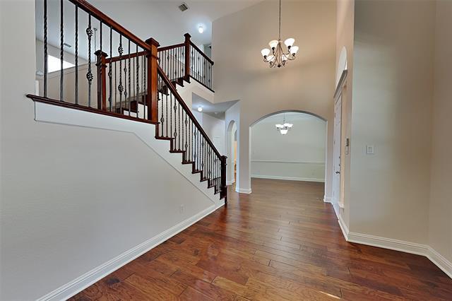 Building Photo - 3404 Pilgrim Dr