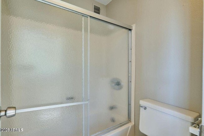 Building Photo - 1402 E Osborn Rd