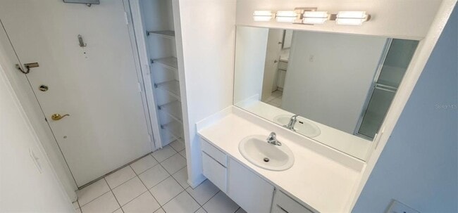 Building Photo - 450 S Gulfview Blvd