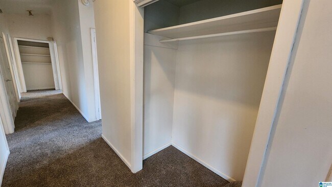 Building Photo - 1319 Court R