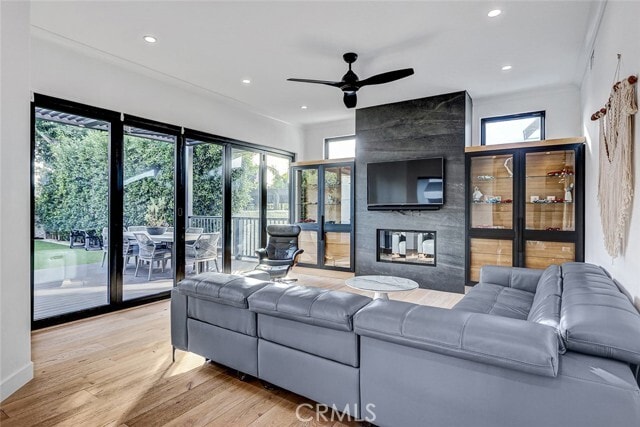 Building Photo - 1852 6th St