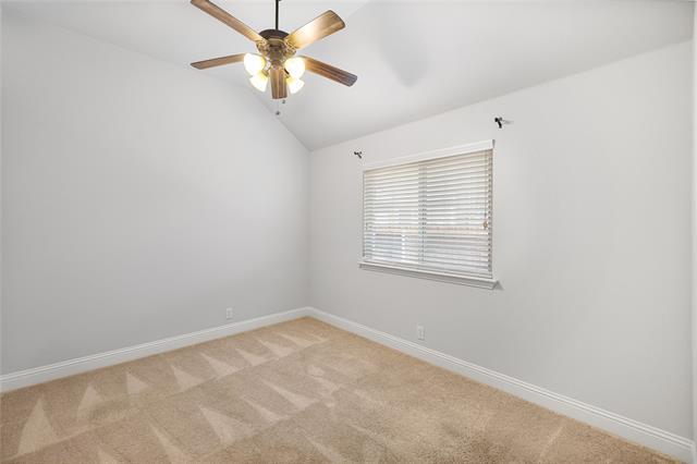 Building Photo - 300 Kelvington Dr