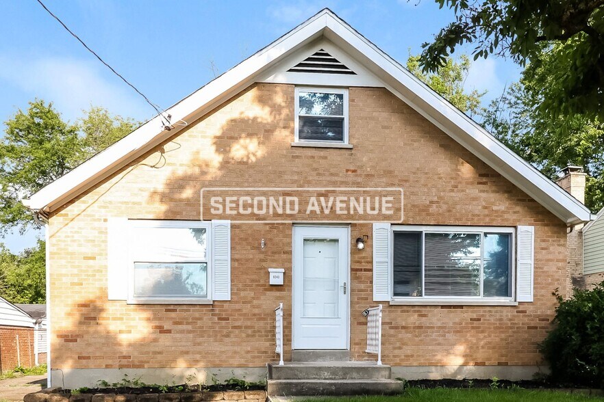 Primary Photo - 8243 Carrol Ave