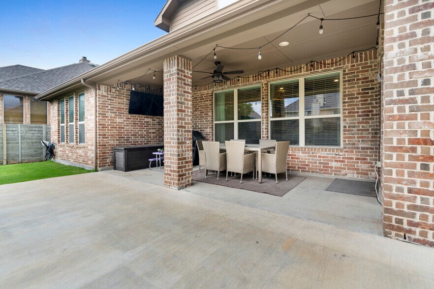 Building Photo - 132 Sunrise Dr