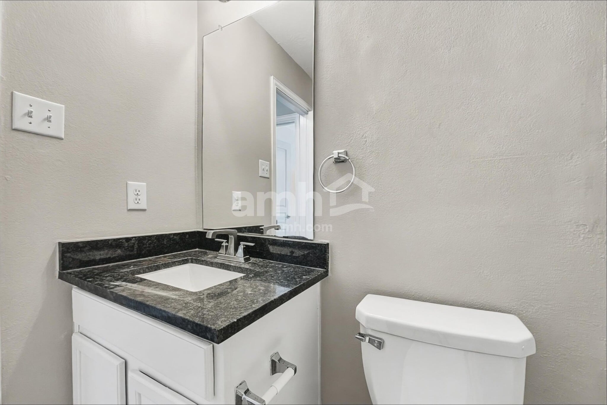 Building Photo - 10719 Woodwind Shadows Dr