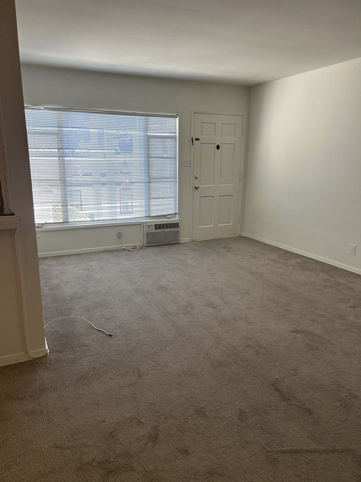 Building Photo - 4191 Dixie Canyon Ave