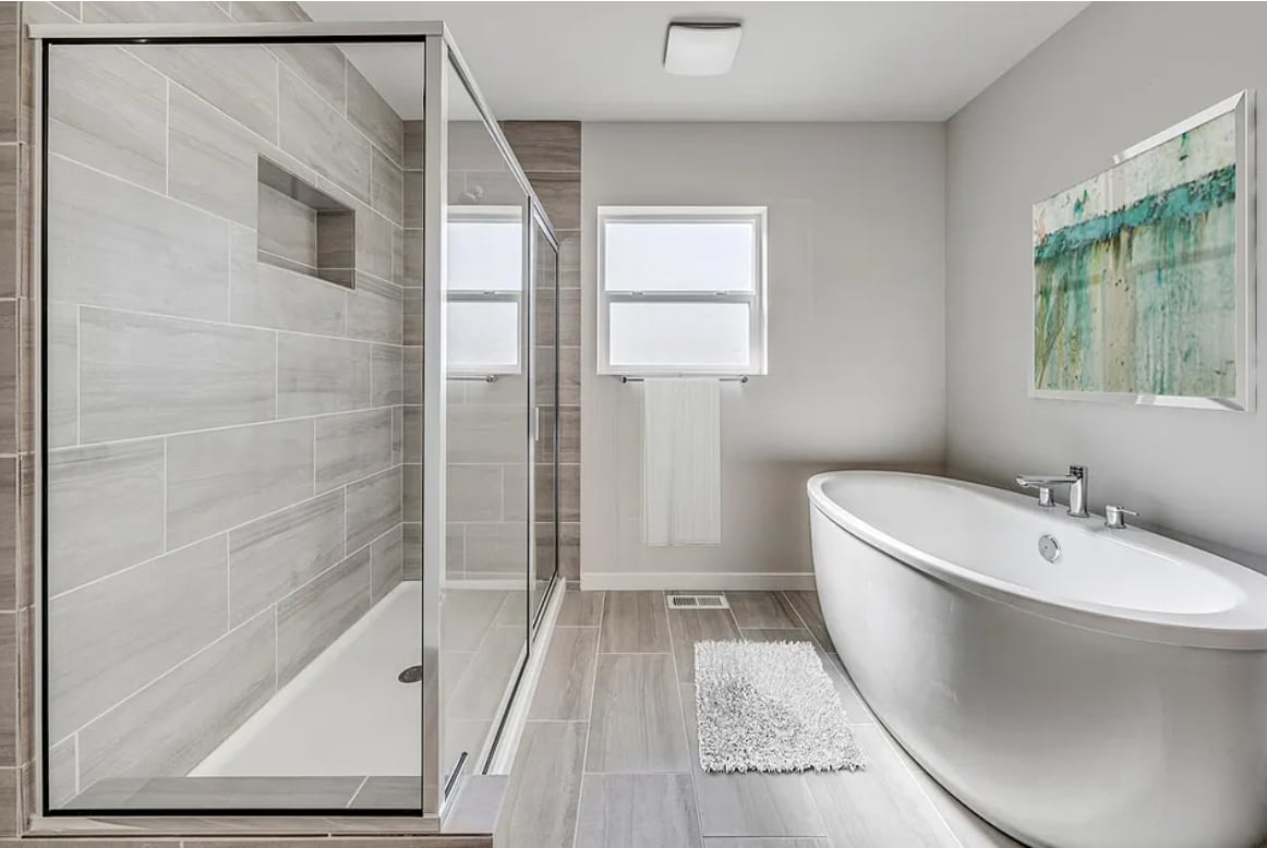 Master bath - 7619 11th Pl SE